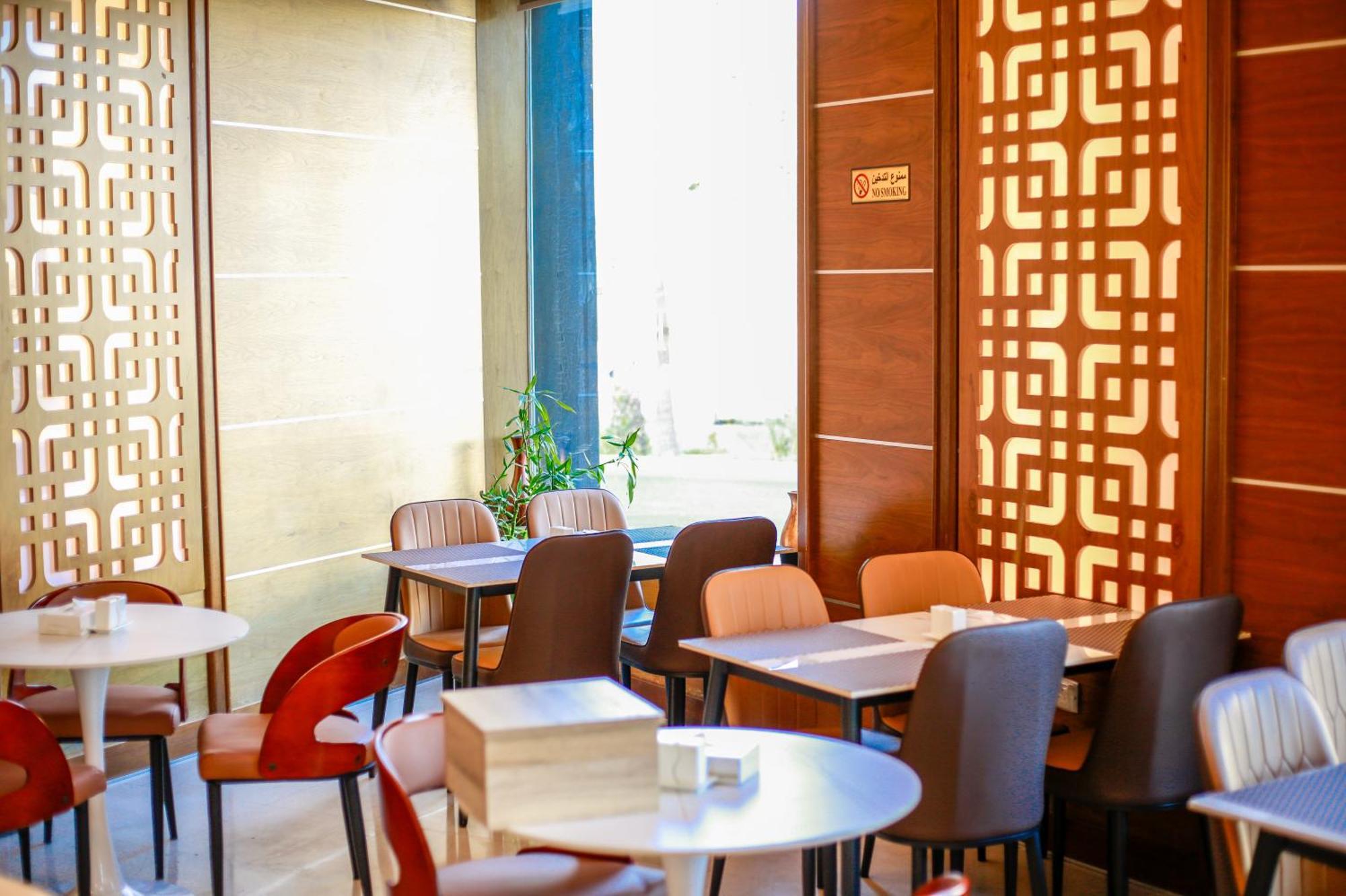 Yafko Hotel Aqaba Exteriör bild