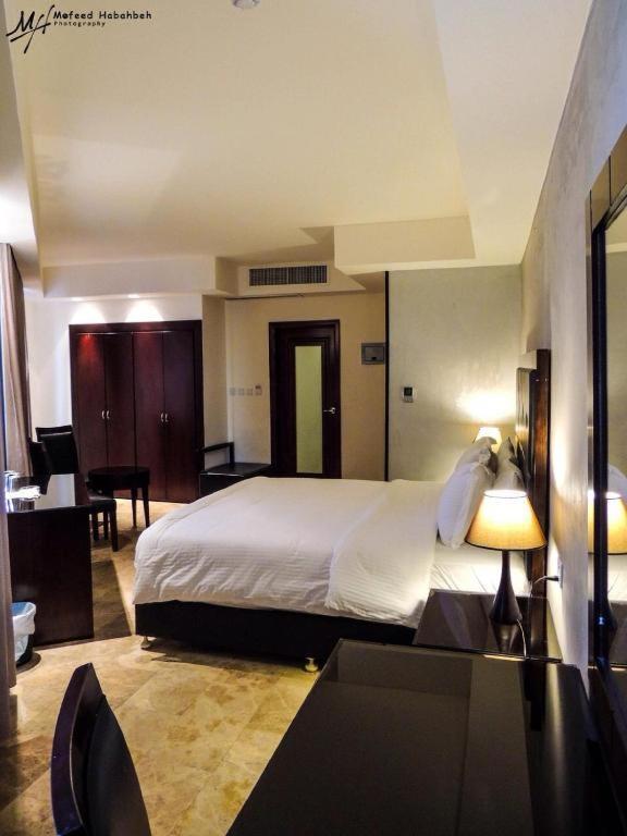 Yafko Hotel Aqaba Exteriör bild