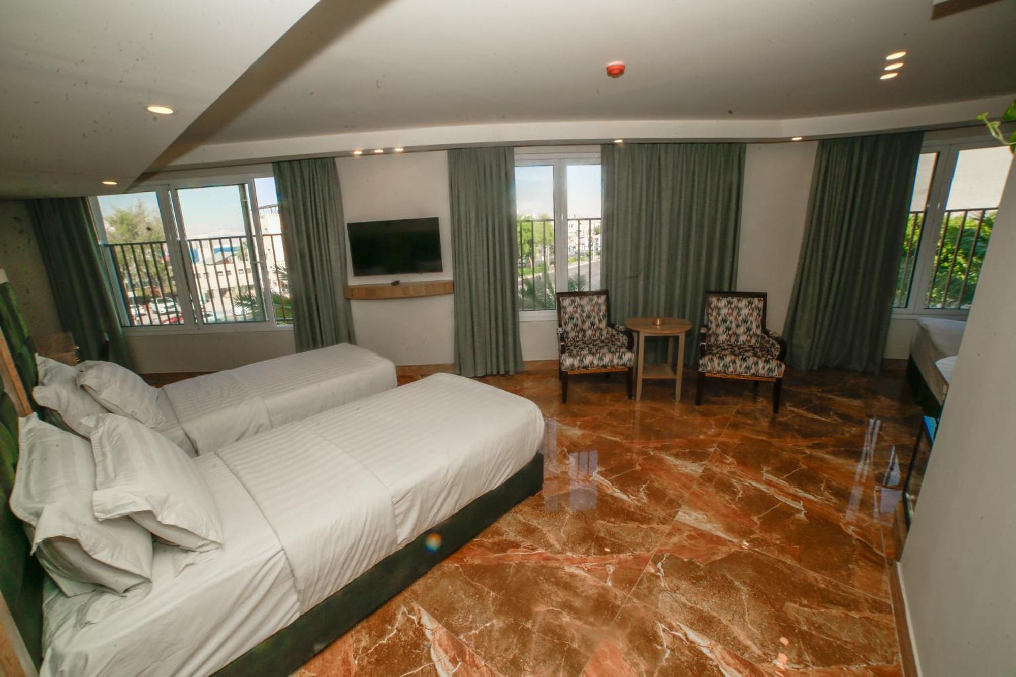 Yafko Hotel Aqaba Exteriör bild