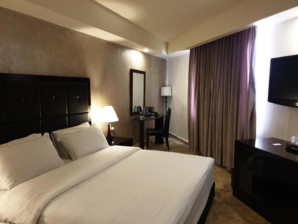 Yafko Hotel Aqaba Exteriör bild